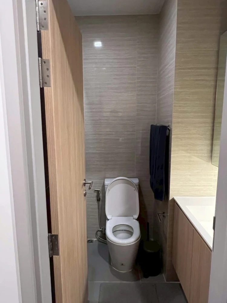 M Jatujak condo for rent. Very high floor. Pets allowed. Fully furnished with appliances. Book now!