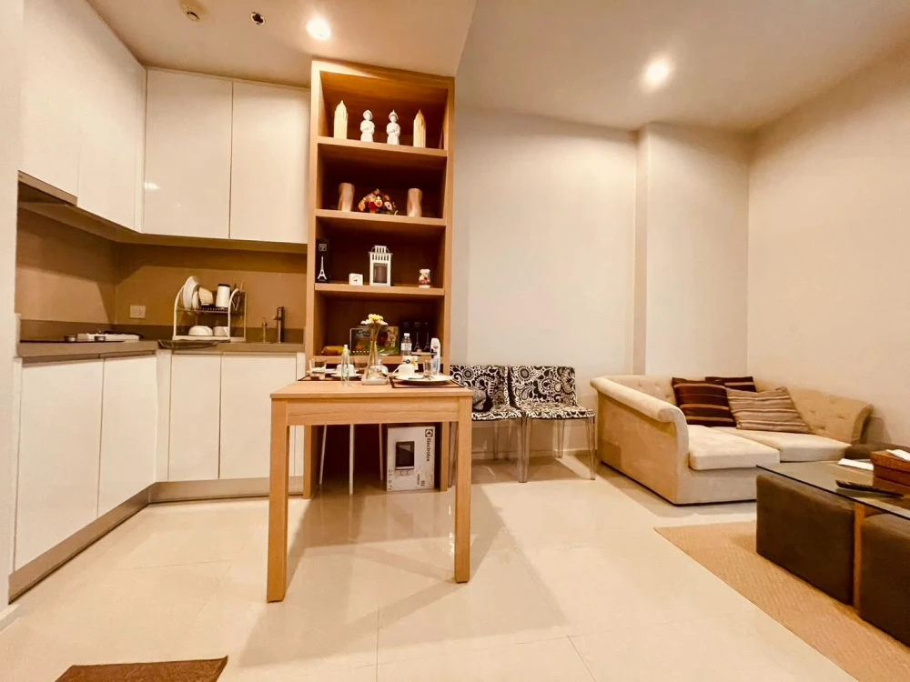 For Rent: M Ladprao. Fully furnished and ready to move in, with complete amenities. Located on the 26th floor offering a high-rise view—this is an opp