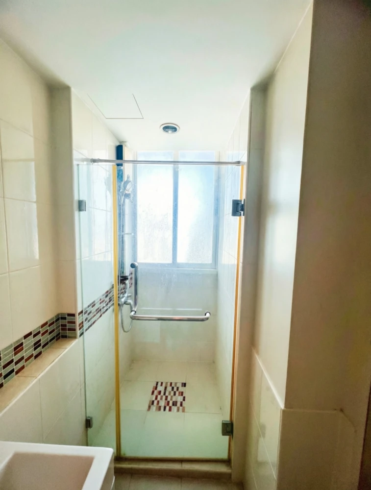 M Society Condominium for rent, 18th floor, unobstructed view, fully furnished, very livable. Book now!