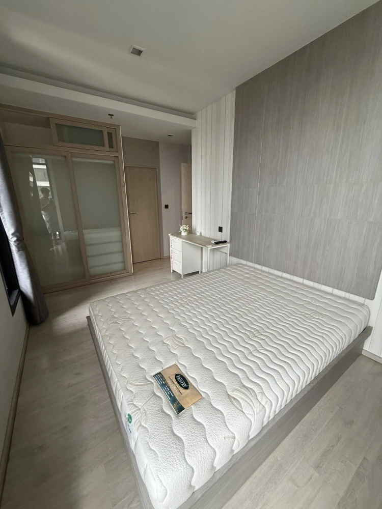 For rent: M Thonglor 10, 19th floor, fully furnished room, very cool, ready to move in, reserve now, don't miss out.