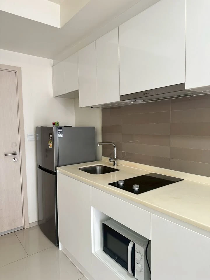 For rent Maestro 03 Ratchada - Rama 9 1 bedroom, 1 bathroom, complete electrical appliances, good location, book now