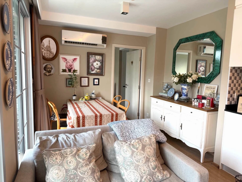 For Rent: MAESTRO 39 – a pet-friendly condo offering a peaceful atmosphere and an airy, light-filled living space. Fully furnished and ready to move i