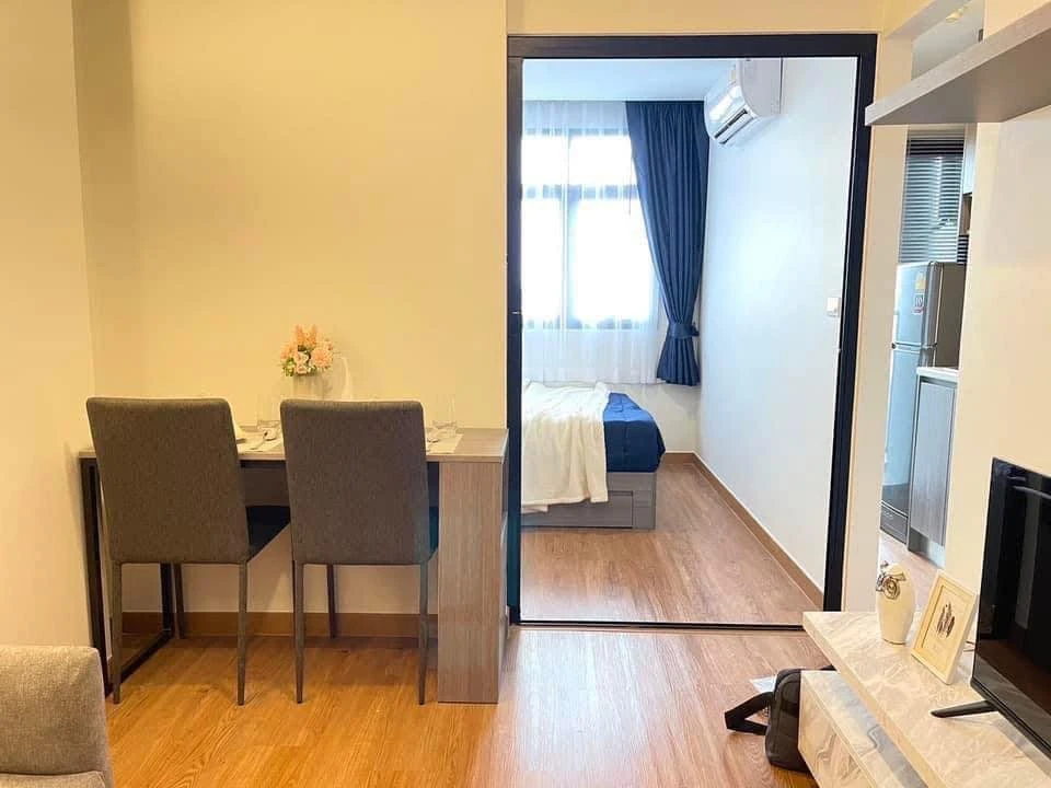 For rent: Magnix Ramintra 21, 1 bedroom, 1 bathroom, decorated in a luxurious and expensive style, comes with complete facilities. Hurry and book now.