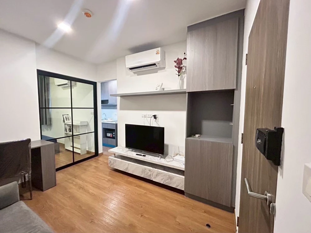For rent: Magnix Ramintra 21, 1 bedroom, 1 bathroom, closed kitchen, complete with electrical appliances. Hurry and reserve now!