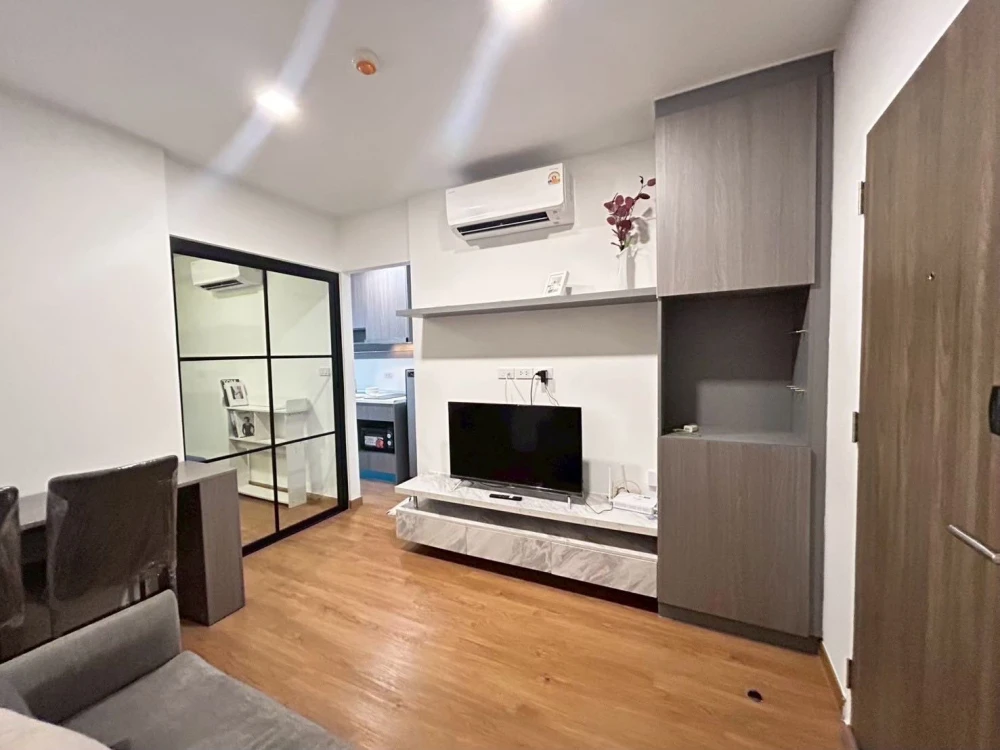 For rent: Magnix Ramintra 21, 1 bedroom, 1 bathroom, closed kitchen, complete with electrical appliances. Hurry and reserve now!