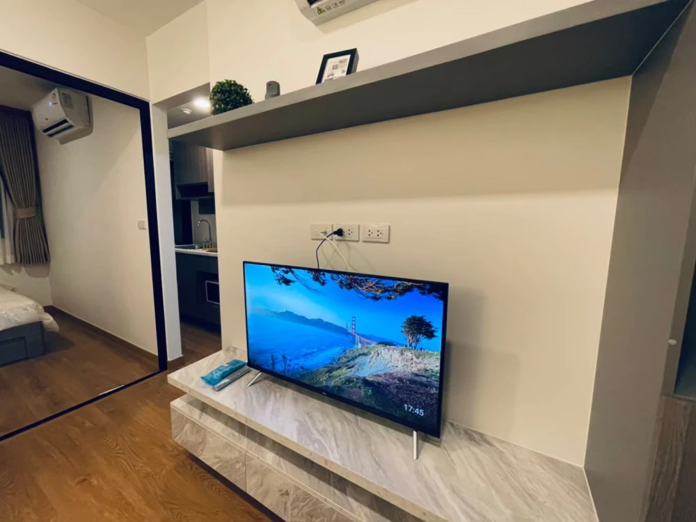 For rent: Magnix Ramintra 21, a nice room, complete with furniture and electrical appliances. If you don't reserve, you'll regret it later.