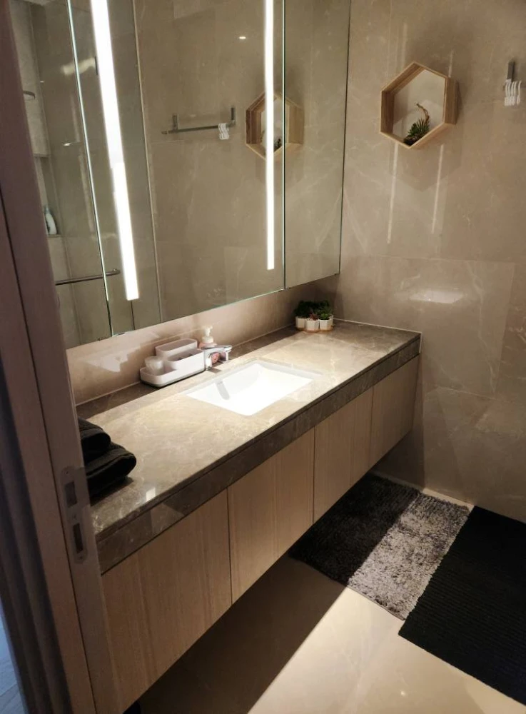 For rent: Magnolias Waterfront Residence (Icon Siam), location next to a famous shopping mall, beautiful view, see the Chao Phraya River, fully decora