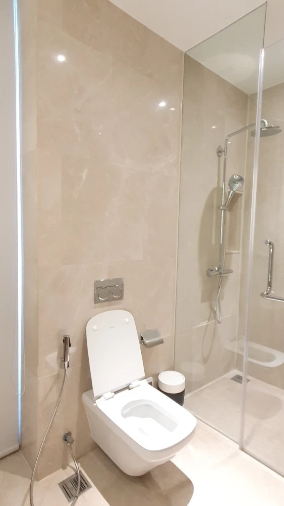For rent: Magnolias Waterfront Residences (Icon Siam), 2nd floor, stunning river view, fully furnished, nice to live in, reserve now.