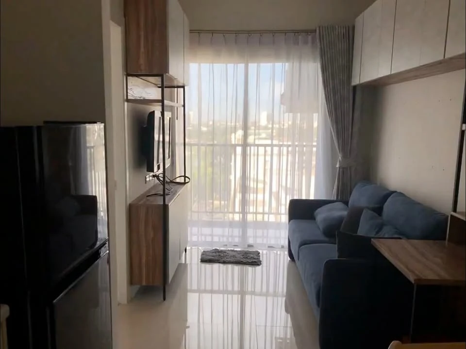For rent: Manor Sanambinnam, luxury condo, next to the Chao Phraya River, Chao Phraya River view, corner room with a large balcony, book now