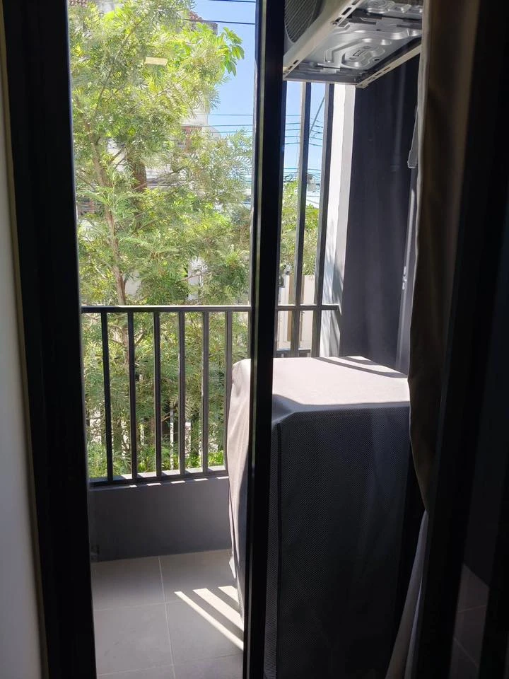 For rent: MAROON Ratchada 32, a nice room with new furniture and appliances. Just bring your bags and book now+++