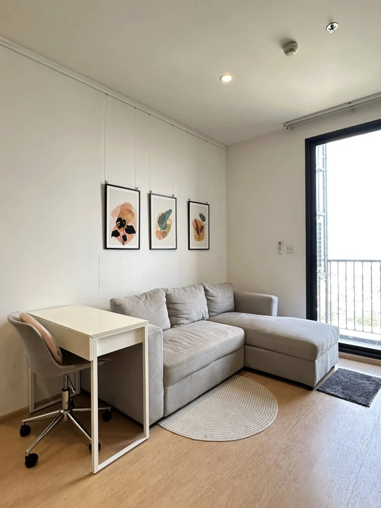 For rent: Maru Ekkamai 2, 20th floor, corner unit, unobstructed view, fully furnished, ready to move in!