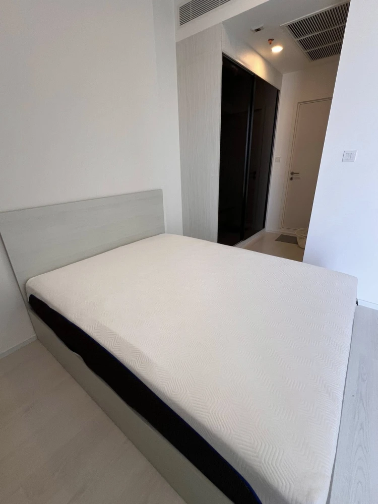 For rent: Mazarine Ratchayothin, a nice room, high ceiling, airy, beautiful city view, no blocking, book now.