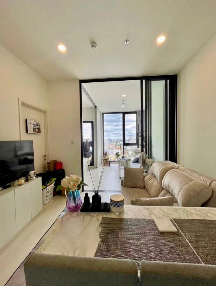 Mazarine Ratchayothin for rent, near BTS, fully furnished, ready to move in. Reserve now, don't miss out!!!!