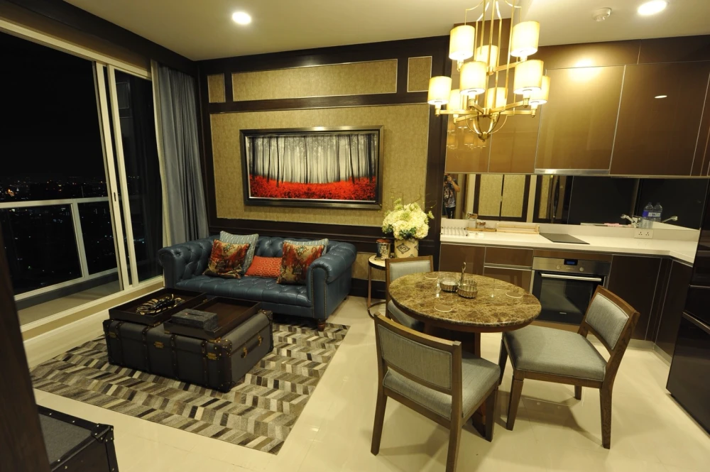 Menam Residences for rent, spacious room, lots of usable space, good location, convenient transportation, beautiful view, don't miss it.
