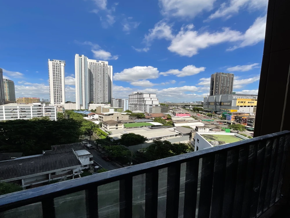 For rent or sale at Metris District Ladprao. Spacious and comfortable room. Book now!