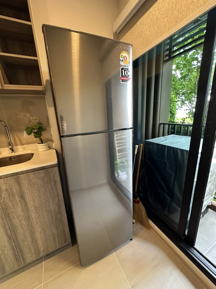 For rent: Metris District Ladprao. Beautifully decorated in a modern cozy style, warm and inviting like home. Ready to welcome you and your beloved pe