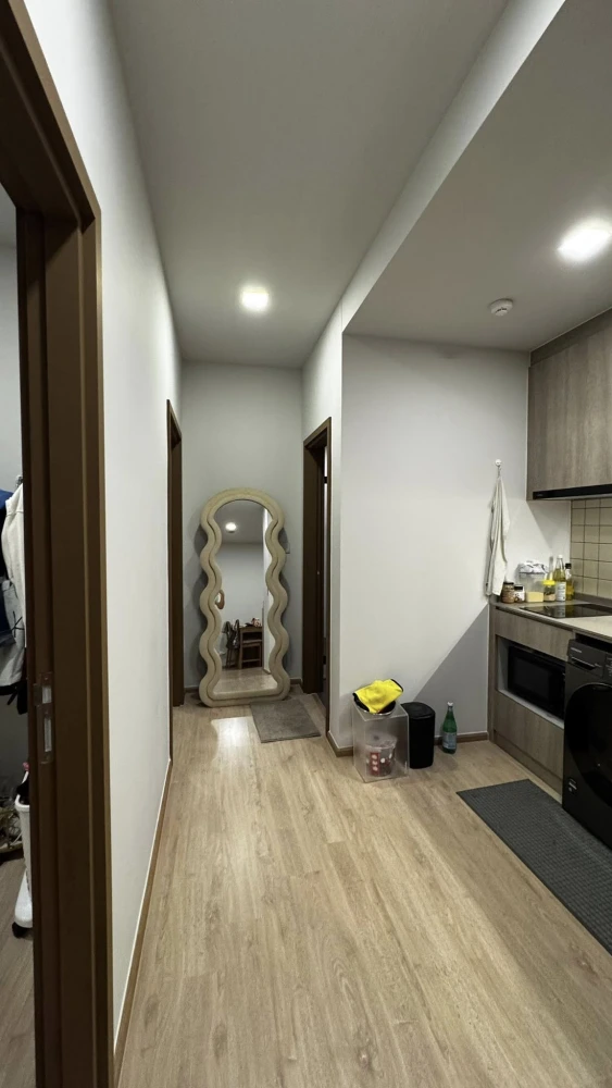 For rent: Metris Pattanakarn-Ekkamai, a nice room with lots of usable space. If you don't book, you'll regret it later. I'm telling you.