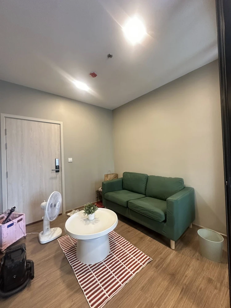 For rent: Metris Rama 9-Ramkhamhaeng. Nice room, fully furnished. Book now!