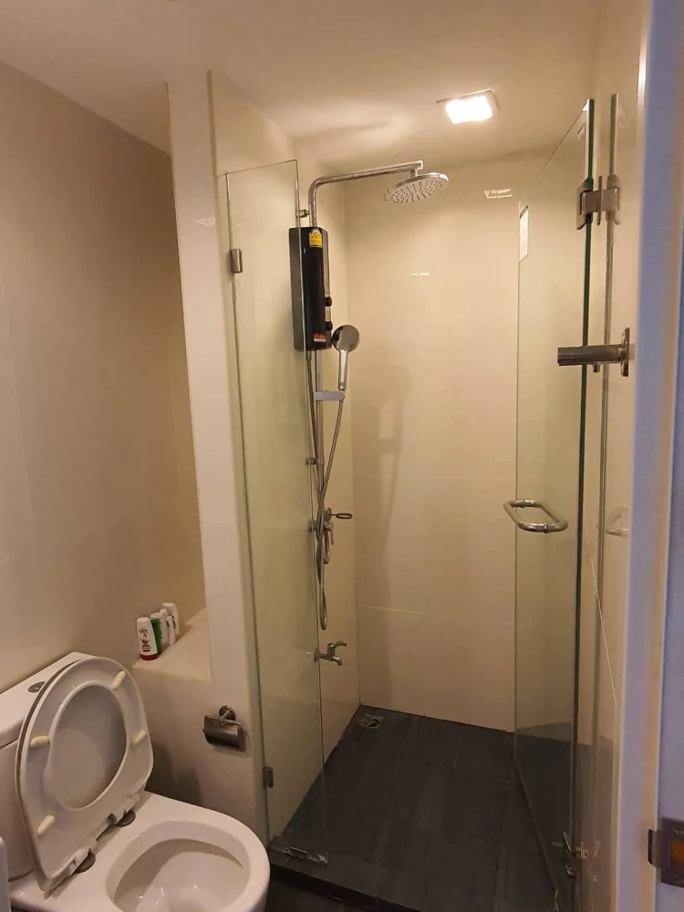 For rent: Metro Luxe Kaset, 1 bedroom, 1 bathroom. Fully furnished with complete amenities. Book now!
