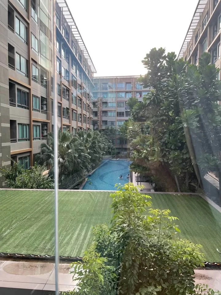 Metro Luxe Ratchada for rent, a lovely room decorated in a minimalist style, good location, comes with complete furniture. Reserve now!