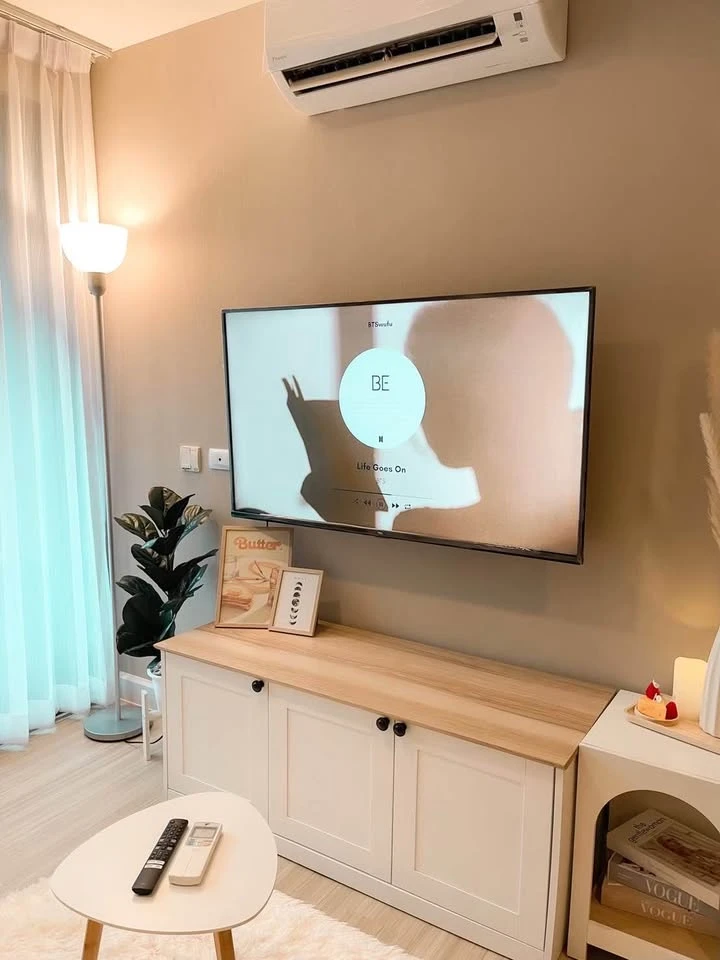 Metro Luxe Ratchada for rent, a lovely room decorated in a minimalist style, good location, comes with complete furniture. Reserve now!