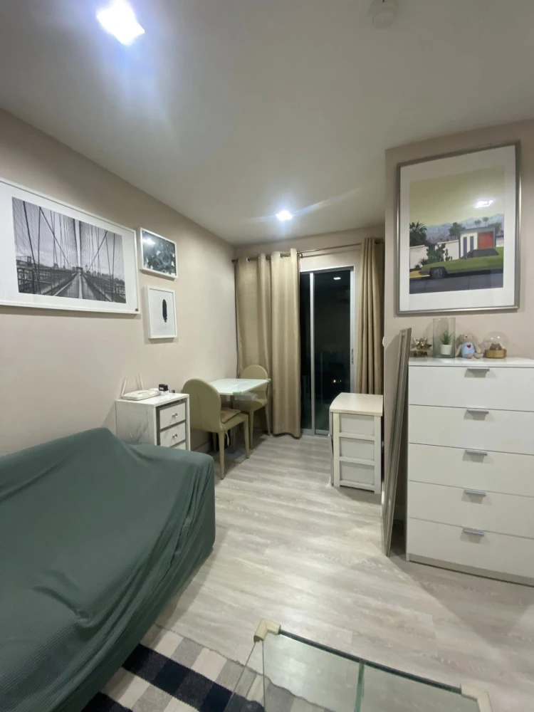 For rent: Metro luxe Kaset, behind the building is RS Company, no buildings blocking the view, quiet and comfortable, complete with electrical applian