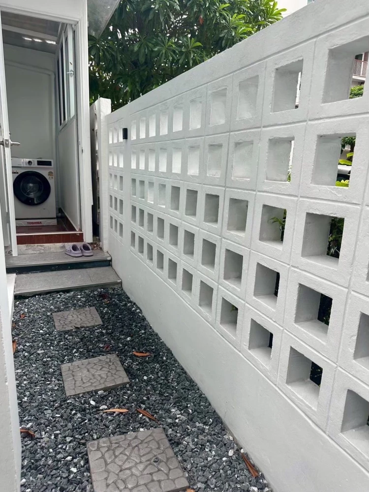 Metro Park Sathor for rent, nice and spacious room, hurry and reserve now before you miss out.