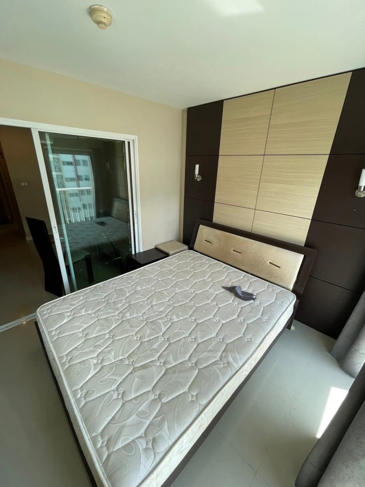 For rent: Metro Park Sathorn, 6th floor, fully furnished unit. Book now! Don't miss out! Act fast!