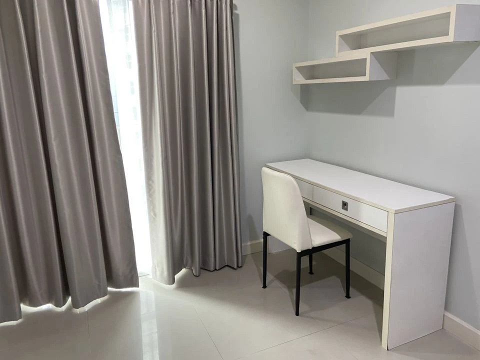 For rent: Metro Park Sathorn, spacious and comfortable room, fully furnished, affordable price, reserve now!