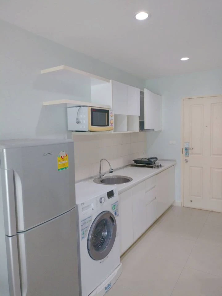 For rent: Metro Park Sathorn, spacious and comfortable room, fully furnished, affordable price, reserve now!