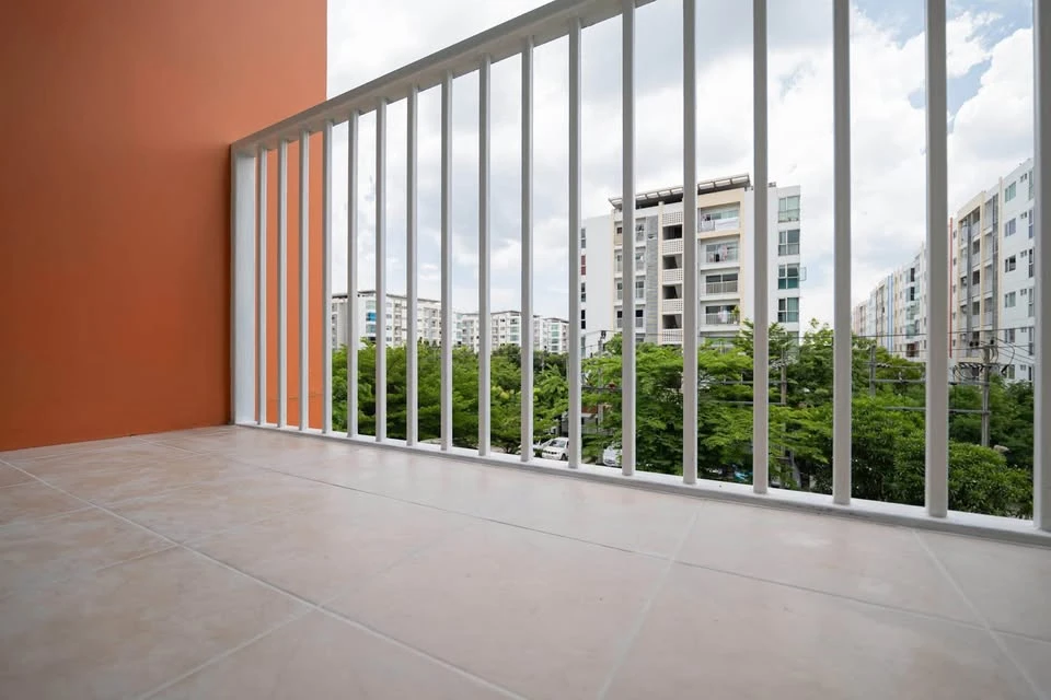 For rent: Metro Park Sathorn, fully furnished, ready to move in, affordable price. Beautiful rooms like this are hard to find, book now!