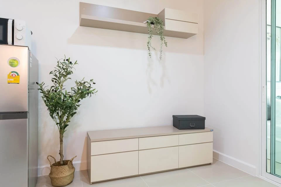For rent: Metro Park Sathorn, fully furnished, ready to move in, affordable price. Beautiful rooms like this are hard to find, book now!