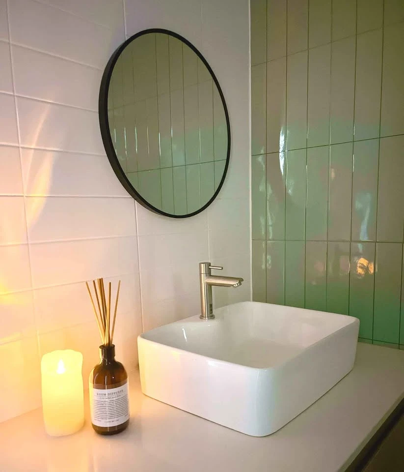 Studio apartment for rent at Metro Park Sathorn. Fully furnished in Muji style with pool view. Book now!