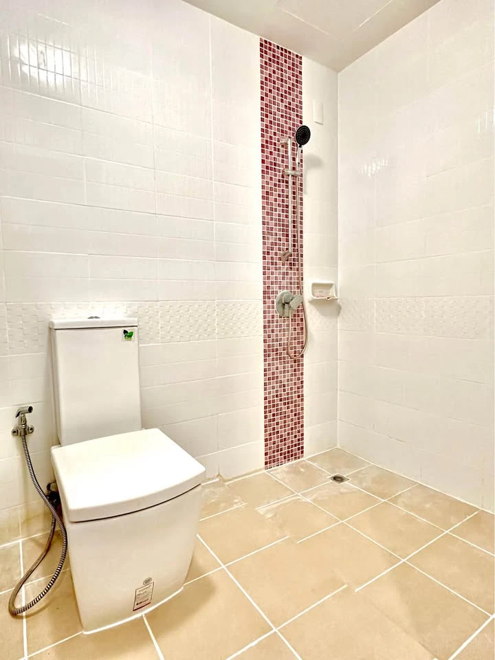For rent: Metro Park Sathorn Phase 3, Building G, 5th floor. Perfect height, pleasant garden view. Book now, don't miss out!