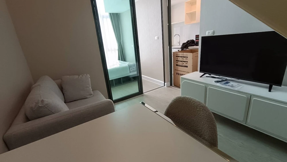 For rent: Metro Sky Prachachuen, 2 bedrooms, 21st floor, fully furnished, ready to move in, reserve now.