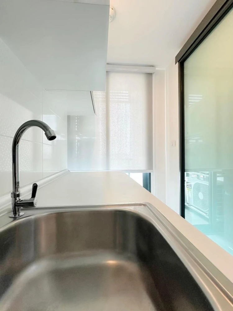 For rent: Metro Sky Prachachuen, 2nd floor, beautiful room, fully furnished, book now, hurry!