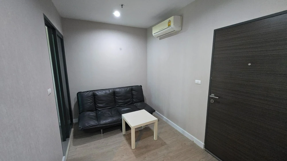 For rent: Metro Sky Prachachuen, 9th floor, fully furnished, nice to live in, reserve now before it's gone.