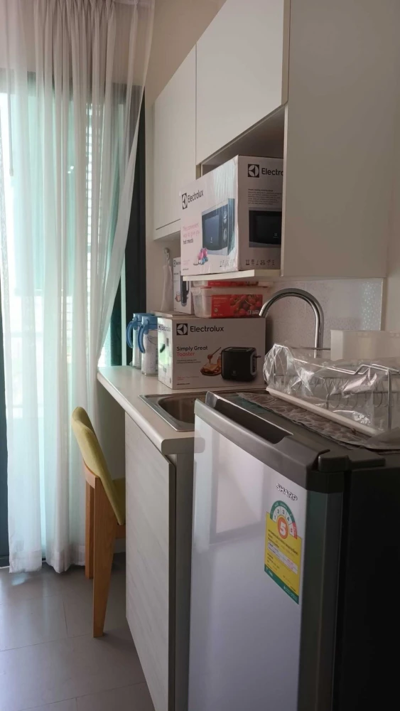 For rent: Metro Sky Prachachuen, a nice room with complete furniture and electrical appliances at a great price. Don't miss it.