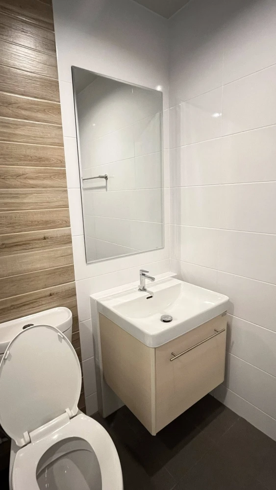 For rent: Metro Sky Wutthakat, 22nd floor. Beautiful room, fully furnished. Book now!