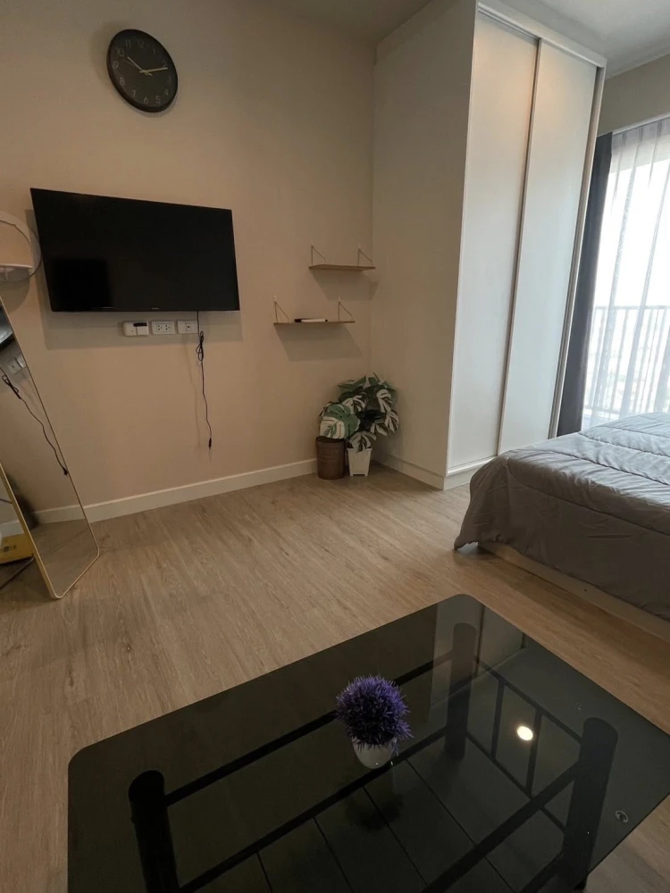 Metro Sky Wutthakat for rent, high floor, fully furnished + complete electrical appliances, hurry and reserve now!