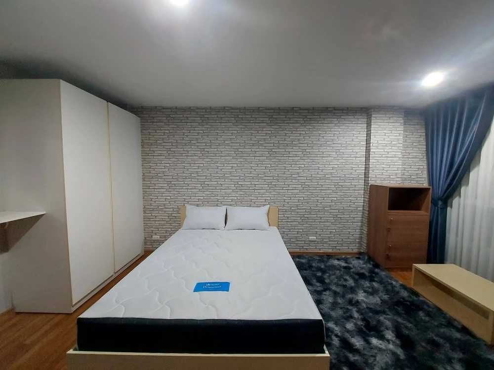 For rent: Miami Bangpu condo, 4th floor, high-quality wallpaper, fully furnished. Book now!