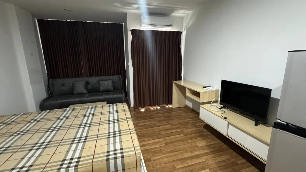 For rent: Miami Bangpu, ready to move in, affordable price, just bring your own luggage and move in. Hurry and book now!