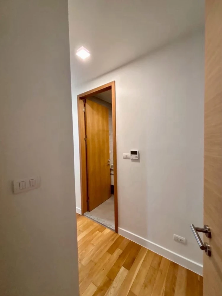 For Rent: Millennium Residence (Sukhumvit 16), 19th floor, fully furnished. Act fast—book now!