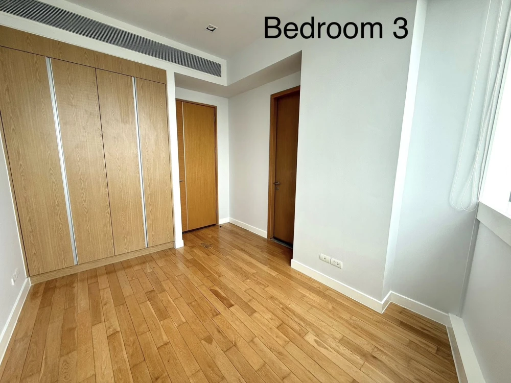 For rent: Millennium Residence (Sukhumvit 16). The room is on the highest floor. The view is very beautiful from every corner of the room. If you miss