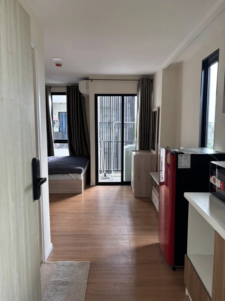 Modern Condo The Forest Rama 2-Eakchai for rent, corner room with privacy, comes with complete electrical appliances, reserve now!