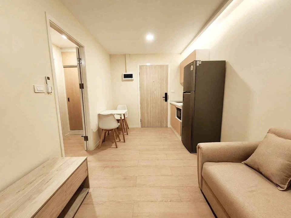 ให้เช่า Modern Condo The Forest พระราม 2-เอกชัย ชั้น 3 ห้องมุม พร้อมเฟอร์นิเจอร์ครบชุด พลาดแล้วจะเสียใจ