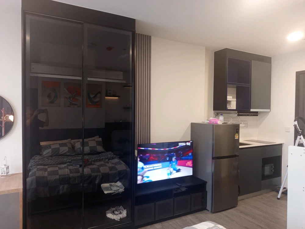 For rent: Modiz Avantgarde, 19th floor. A lovely, fully furnished unit. Book now!