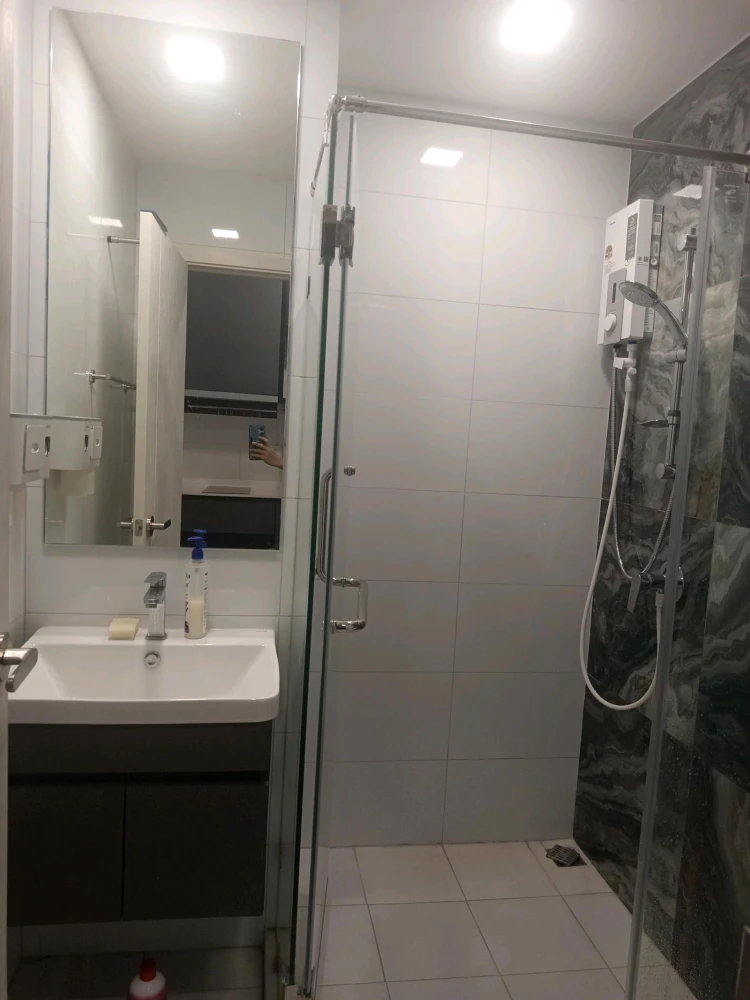 For rent: Modiz Avantgarde, 19th floor. A lovely, fully furnished unit. Book now!