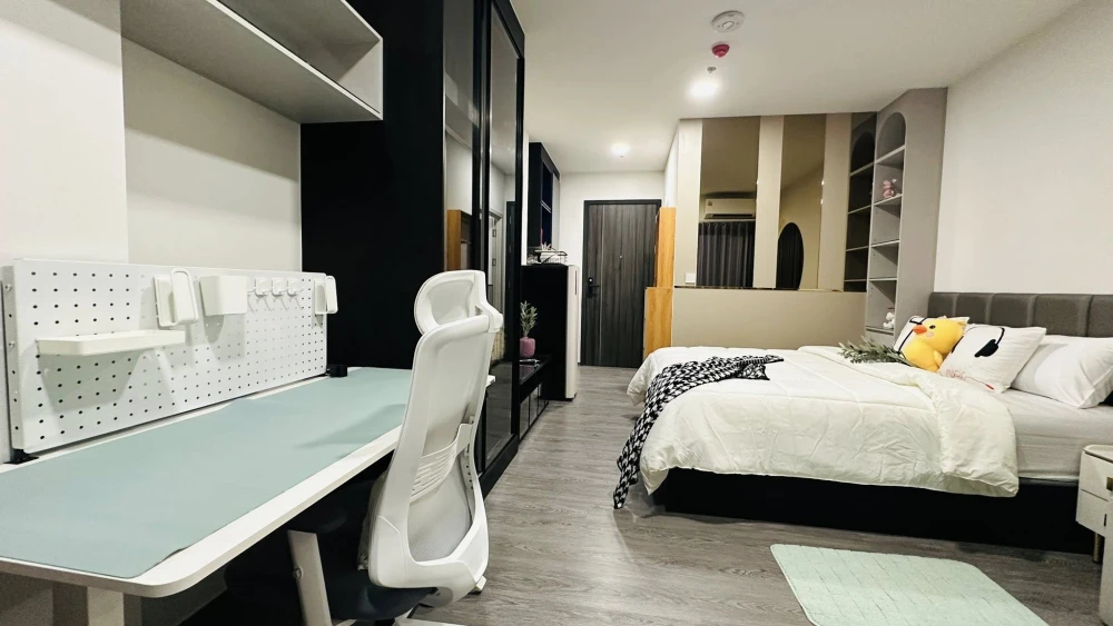 For rent: Modiz Avantgarde, 8th floor, lovely fully furnished unit. Book now! Limited time offer!