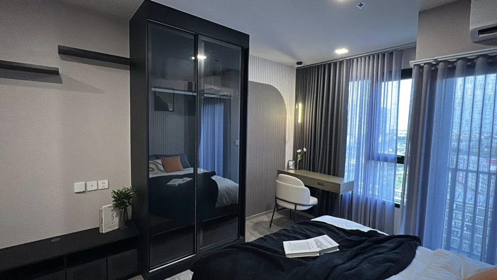 For rent: Modiz Avantgarde condo, beautiful unit, fully furnished. Book now!